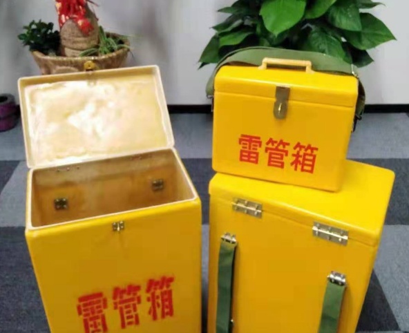 隆德玻璃钢雷管箱有哪些特点